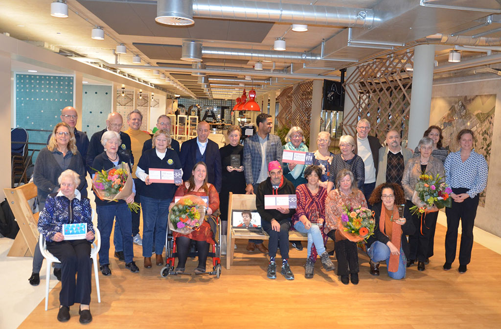 Winnaars vrijwilligersprijs 2021 - foto: Omroep Almere